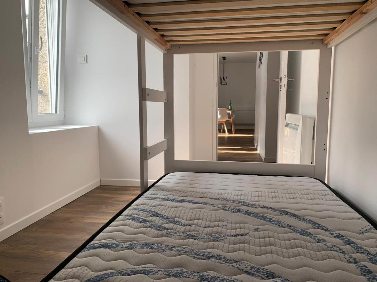 Appartement Calme Et Chaleureux Конкарно Екстериор снимка